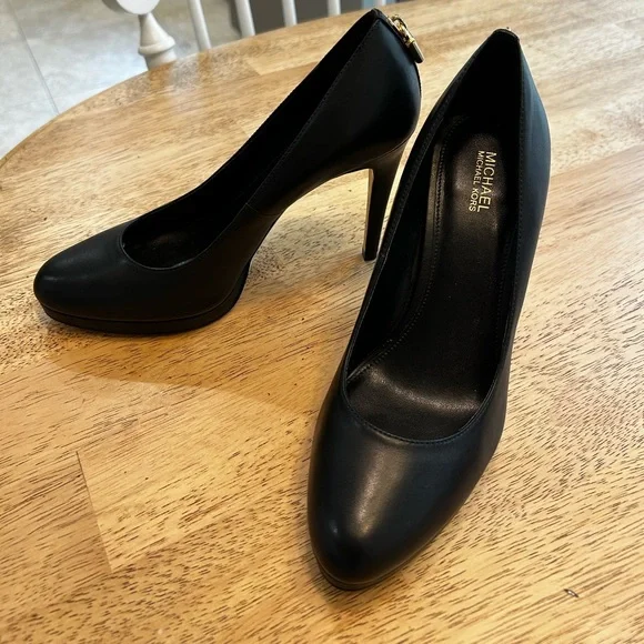 Michael Kors Shoes Michael Kors Antoinette Pumps Poshmark